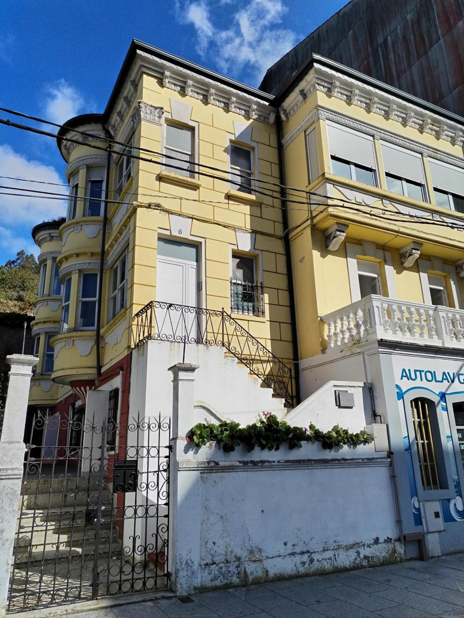 Yellow House 比韦罗 外观 照片